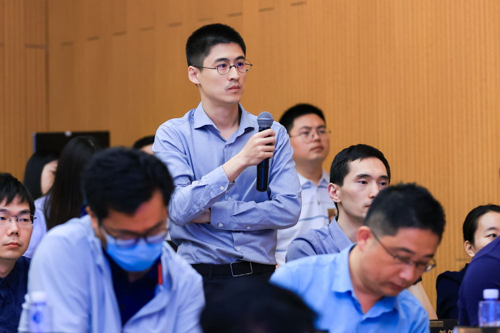 清华大学科学史系六周年庆暨哥白尼诞辰550周年纪念论坛举行