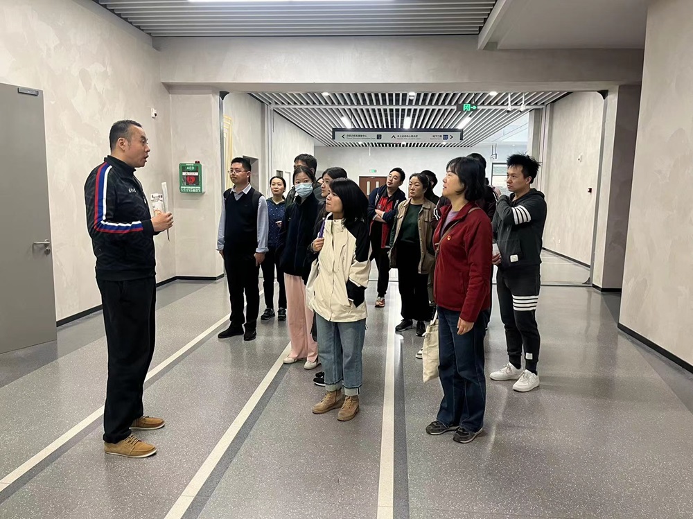 科学史系党支部与游泳教研室党支部联合举办“加强党的纪律建设,学习清华体育精神”主题党日活动